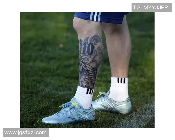 独特足球纹身图案推荐展现你的热爱与个性选择